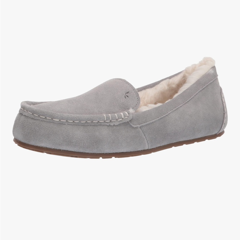 Kookaburra by Ugg slippers